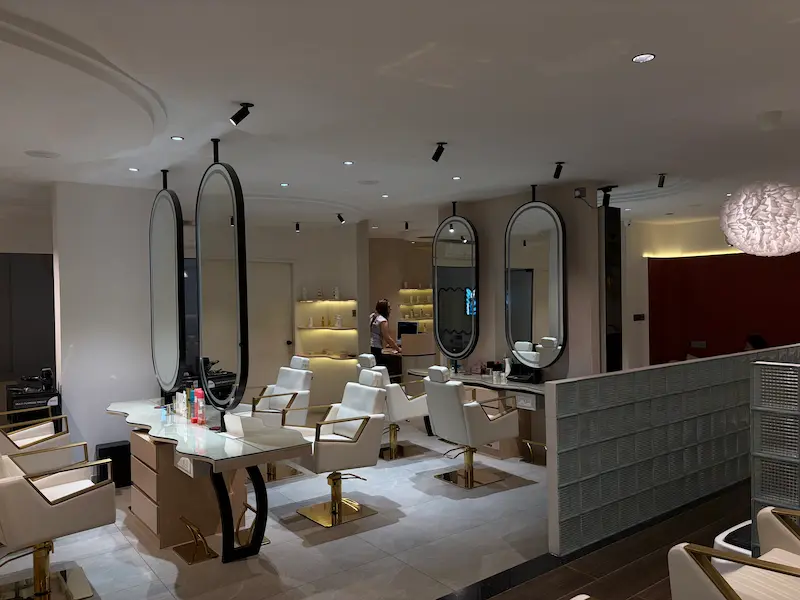 Signature Grooming